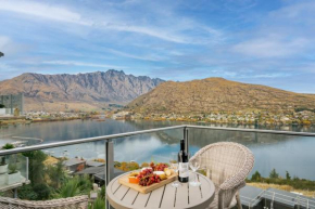 Lakeview Retreat - Queenstown Holiday Home